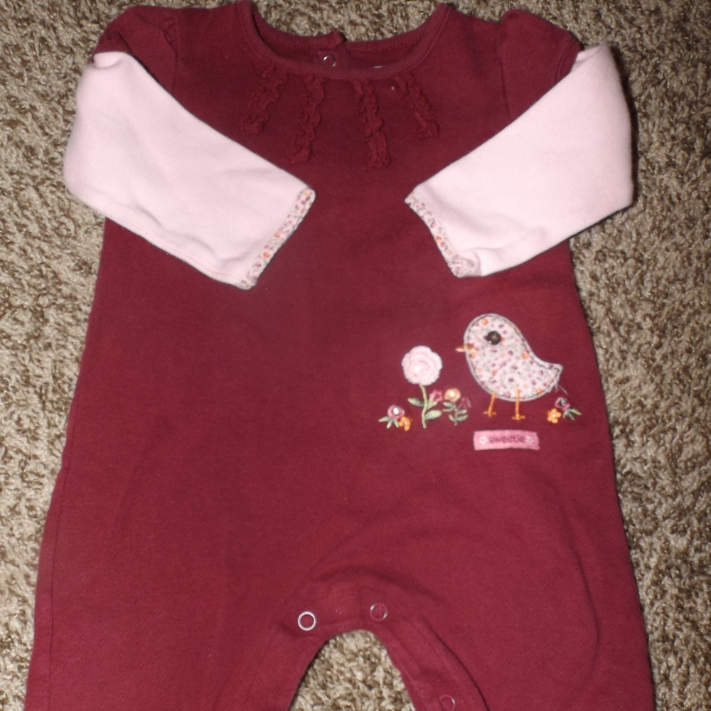 Pink and Burgundy and floral long sleeve outift